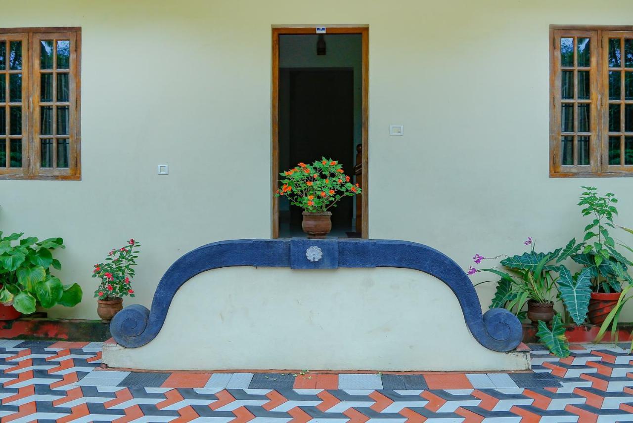 La Exotica Hotel Varkala Exterior foto
